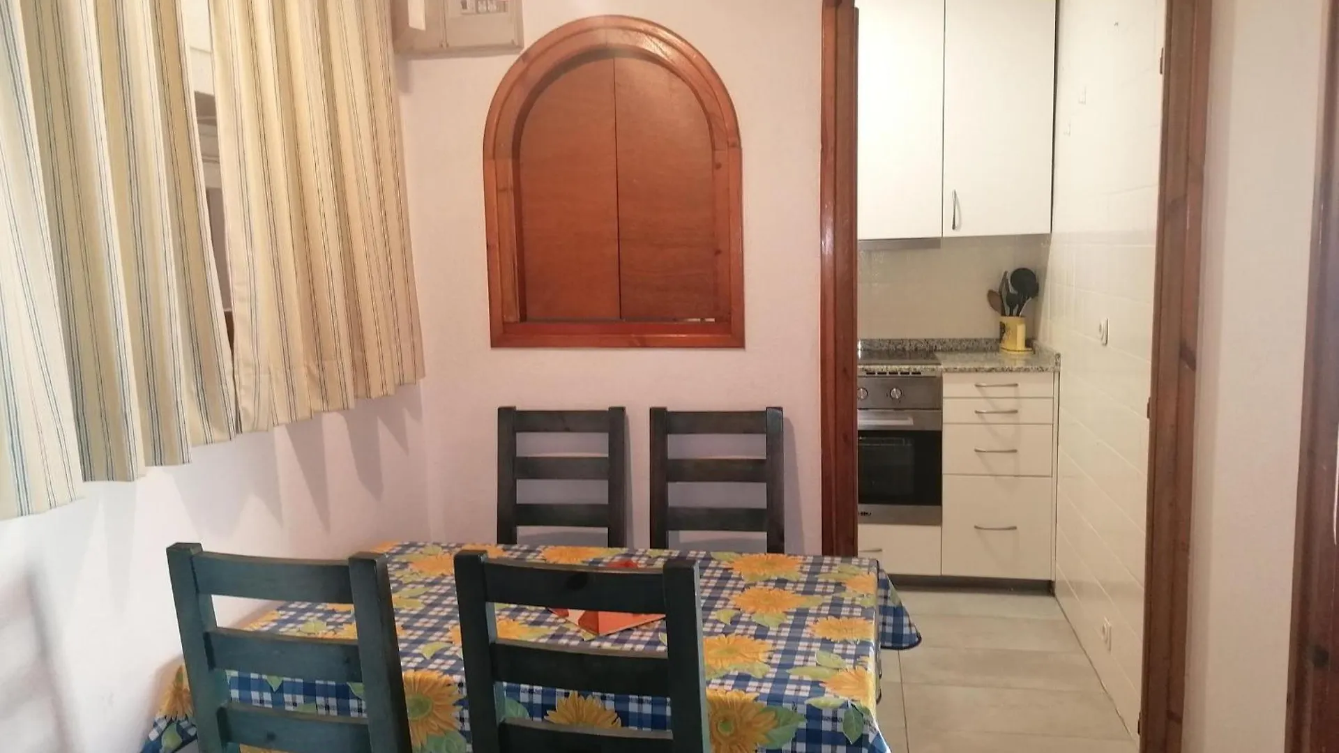 Apartamento 2180 Pto Simona 3 Esc.B42, En Pleno Corazon De Santa Margarita, Cerca De La Playa Mas Espaciosa De Roses. - Es-258-50 España